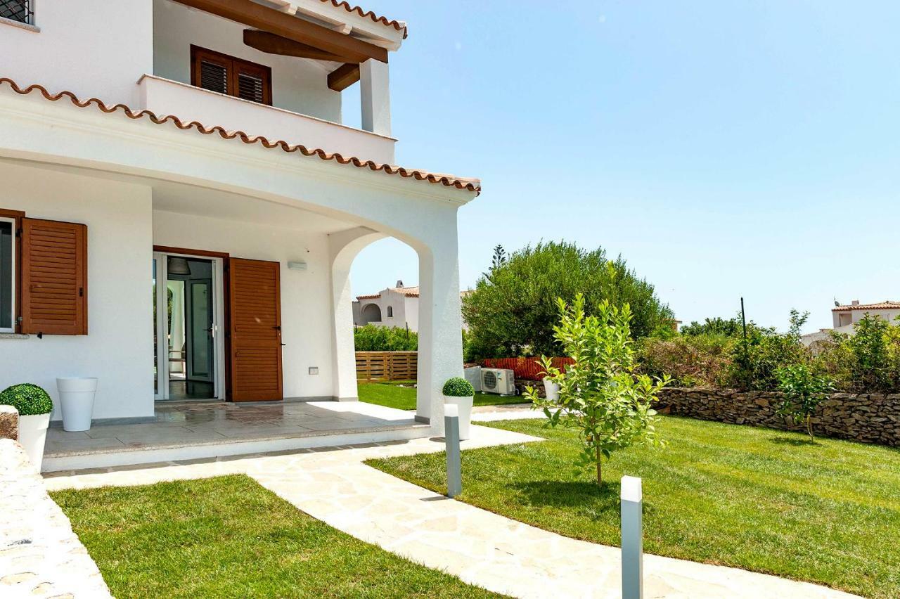 Villa Paradise Budoni Exteriör bild